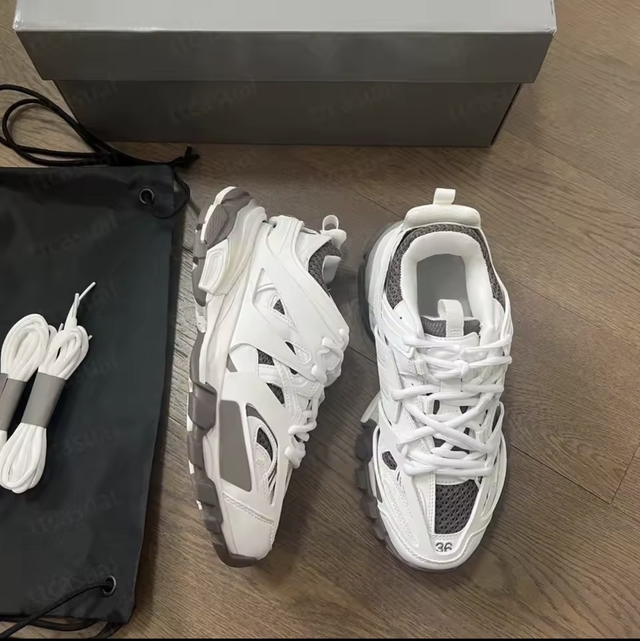 Designer casual sneakers Urban street shoes b8